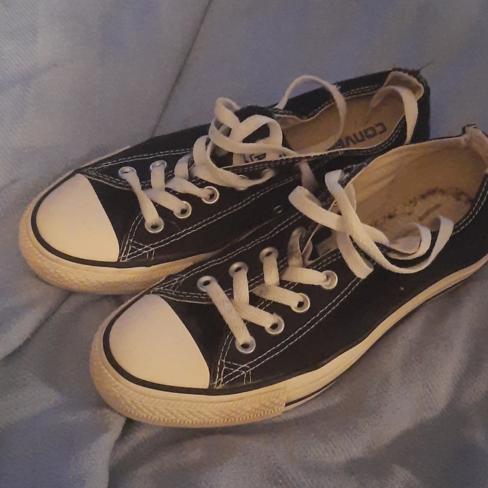 Converse mens 6 womens 8